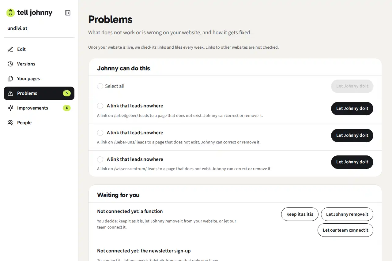 Johnny’s editor for undivi.at, the page Problems: three links that lead nowhere, each with a button that lets Johnny do it.